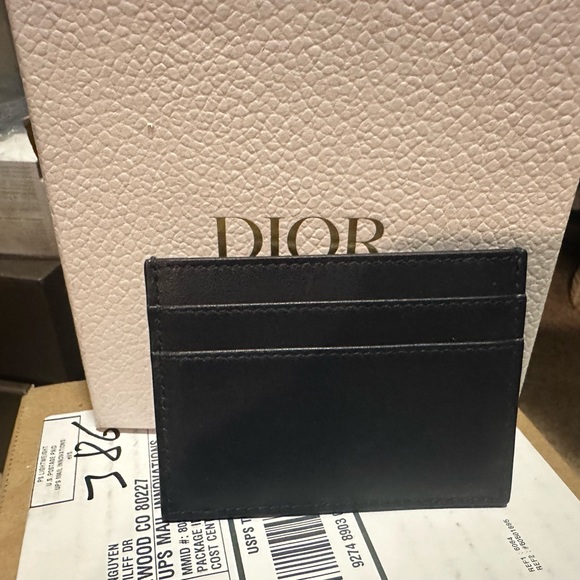Dior - Picture 2 of 3